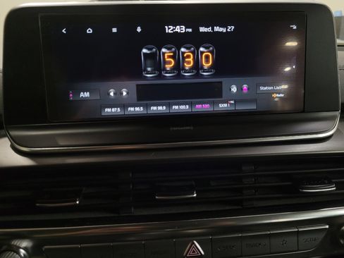 Used 2022 Kia Telluride LX FWD image 25