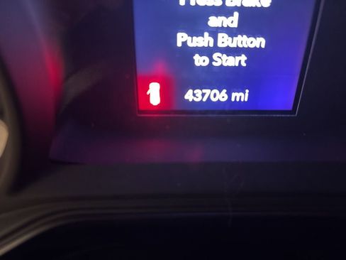 Used 2024 Jeep Wrangler Sport S image 9