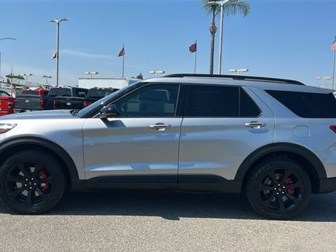 Certified 2021 Ford Explorer ST w/ Equipment Group 401A AWD/4WD image 7