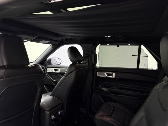 Used 2020 Ford Explorer ST w/ ST High-Performance Pack AWD/4WD image 30