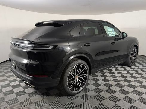 New 2026 Porsche Cayenne Coupe AWD/4WD image 7