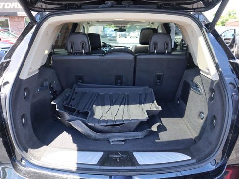 Used 2018 Buick Envision Essence AWD/4WD image 14