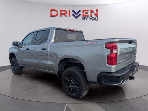 New 2026 Chevrolet Silverado 1500 Custom Trail Boss w/ LPO, Dark Essentials Package image 3