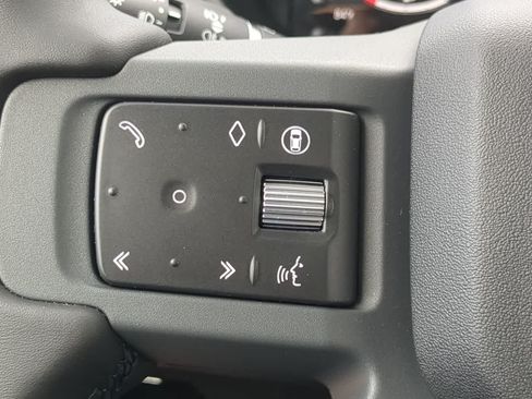 New 2026 Land Rover Defender 110 X-Dynamic SE AWD/4WD image 26