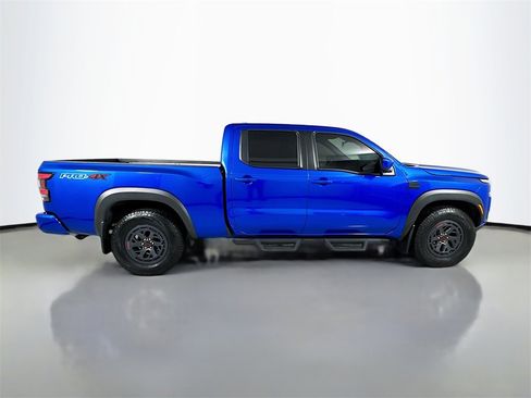 Used 2025 Nissan Frontier PRO-4X w/ Pro Convenience Package image 10