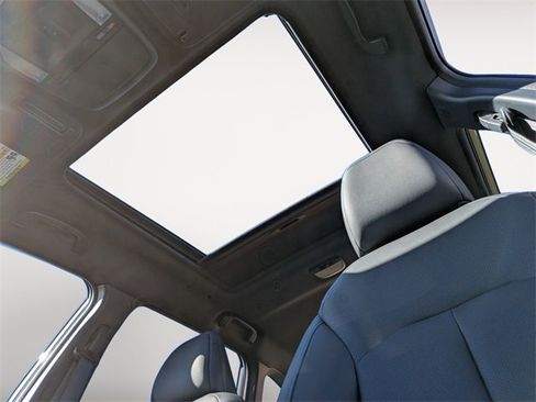 New 2025 Subaru Forester Limited w/ Popular Package image 23