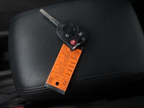 Used 2017 Ford Focus SE w/ Cold Weather Package FWD image 22