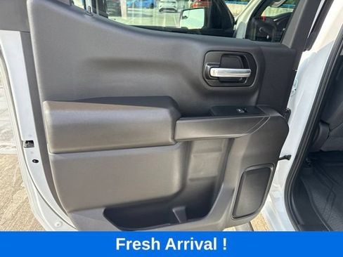 Used 2025 Chevrolet Silverado 1500 Custom AWD/4WD image 11