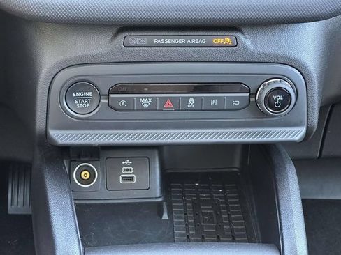 Used 2025 Ford Bronco Sport Outer Banks w/ Outer Banks Tech Package+ AWD/4WD image 18