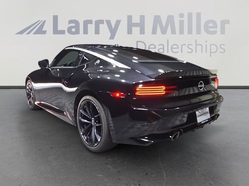 New 2025 Nissan Z Performance w/ Floor Mat Package image 3