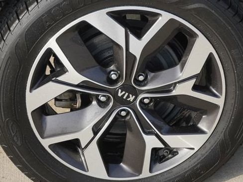 Used 2020 Kia Sportage EX w/ EX Technology Package image 11