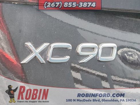 Used 2016 Volvo XC90 T6 Momentum w/ Momentum Plus Package AWD/4WD image 10