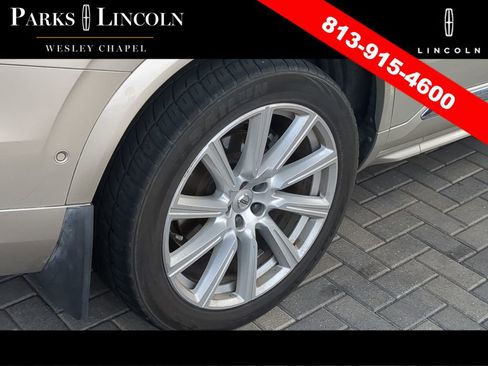 Used 2016 Volvo XC90 T6 Inscription w/ Vision Package AWD/4WD image 13
