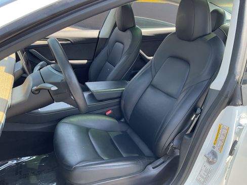 Used 2023 Tesla Model 3 Standard Range RWD image 17