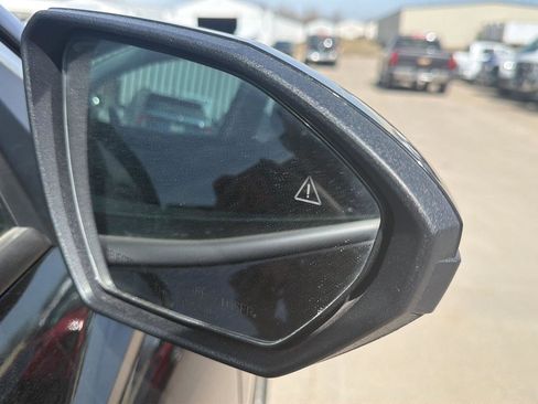 Used 2025 Hyundai Tucson SE image 34