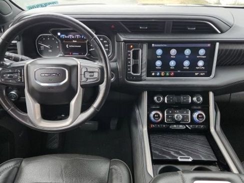 Used 2021 GMC Yukon Denali image 9
