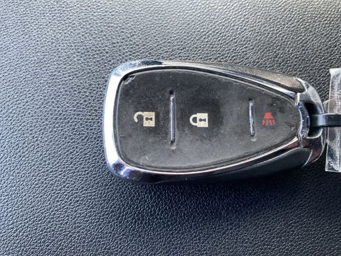 Used 2022 Chevrolet Equinox LT image 43