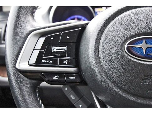 Used 2018 Subaru Outback 2.5i Limited image 17