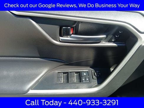 Used 2022 Toyota RAV4 XLE Premium AWD/4WD image 19