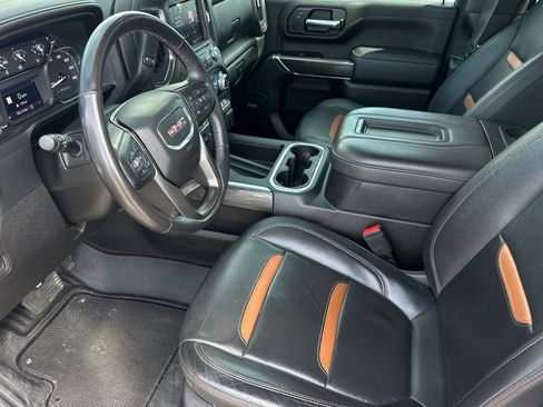 Used 2022 GMC Sierra 3500 AT4 w/ AT4 Preferred Package AWD/4WD image 10
