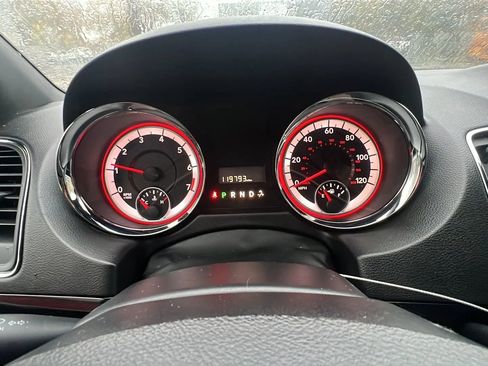 Used 2017 Dodge Grand Caravan SXT image 11