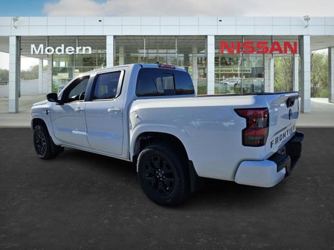 New 2026 Nissan Frontier SV image 5