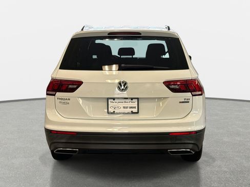 Used 2018 Volkswagen Tiguan S image 6