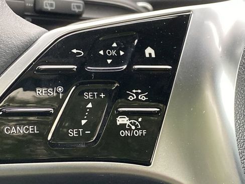 New 2024 Mercedes-Benz GLB 250 4MATIC image 19