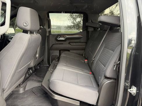 Used 2022 Chevrolet Silverado 1500 RST AWD/4WD image 34