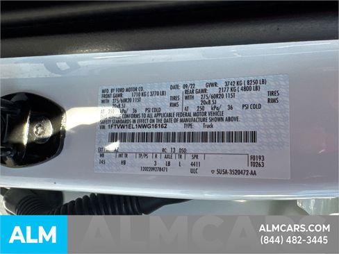 Used 2022 Ford F150 Lightning Lariat image 38