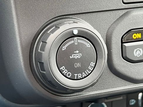 Used 2026 Ford Maverick Lariat AWD/4WD image 28