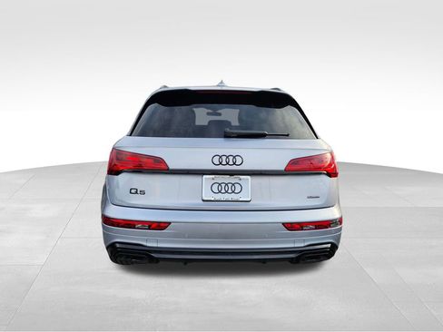 Used 2024 Audi Q5 e Prestige image 6