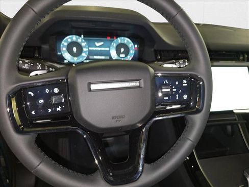 New 2026 Land Rover Range Rover Evoque S AWD/4WD image 19