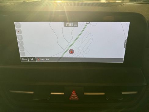 Certified 2024 Kia Seltos SX w/ SX Sunroof Package image 19