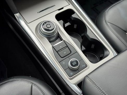 Certified 2023 Ford Explorer XLT w/ Equipment Group 202A image 18