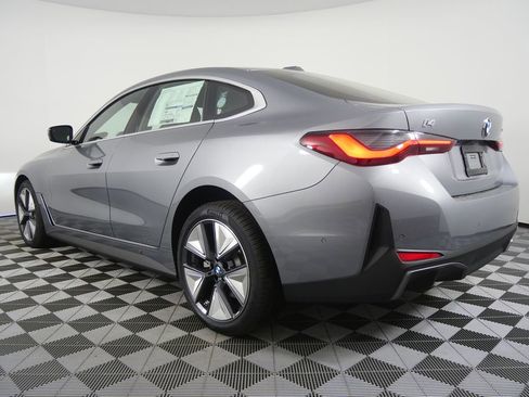 New 2026 BMW i4 xDrive40i w/ Premium Package image 5