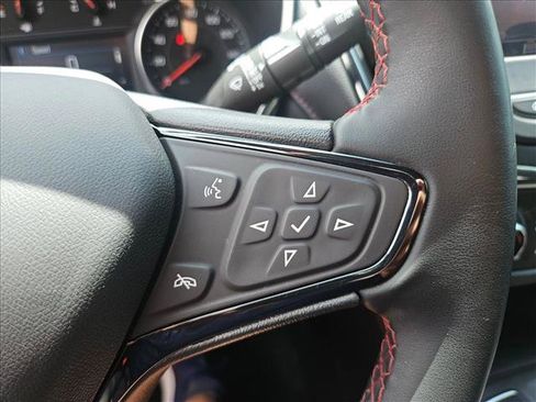 Used 2024 Chevrolet Equinox RS FWD image 23