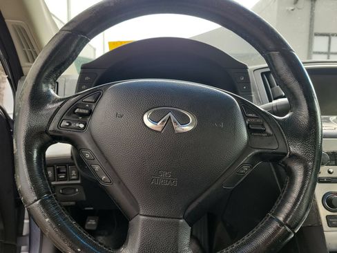 Used 2012 INFINITI G37 Convertible w/ Premium Pkg RWD image 21