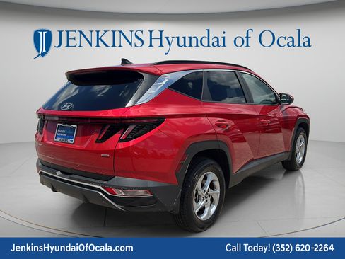 Certified 2023 Hyundai Tucson SEL AWD/4WD image 3