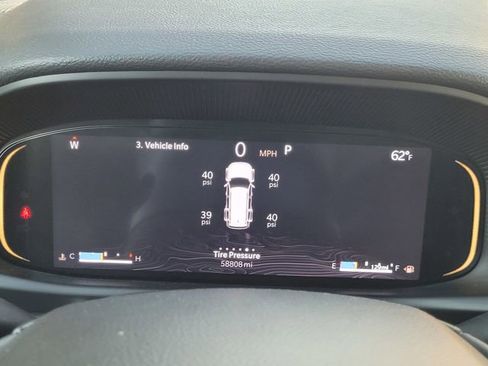 Used 2024 Jeep Wagoneer Series II w/ Flexible Seating Group image 8