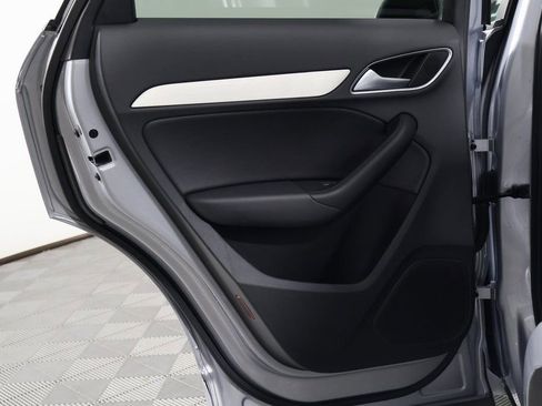 Used 2018 Audi Q3 2.0T Premium image 13