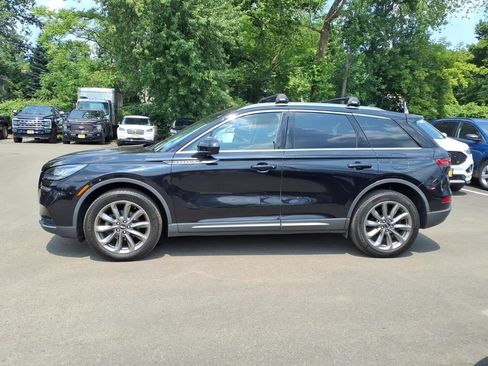 Certified 2021 Lincoln Corsair AWD w/ Premium Package image 8