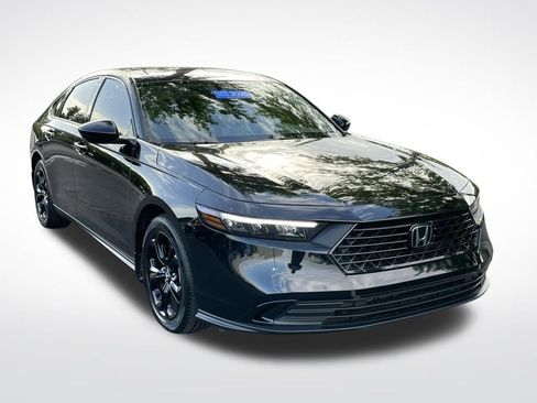 Certified 2025 Honda Accord SE image 8