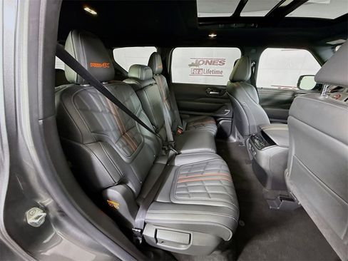Certified 2025 Nissan Armada PRO-4X w/ Pro-4X Premium Package image 34