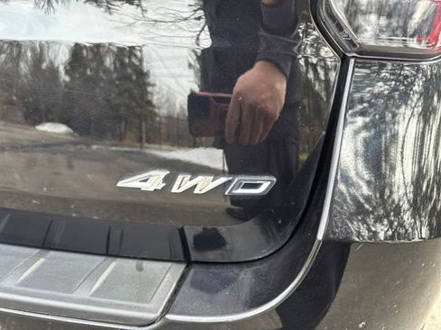 Used 2025 Ford Explorer Platinum w/ Ultimate Package image 31