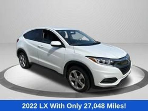 Used 2022 Honda HR-V LX image 3