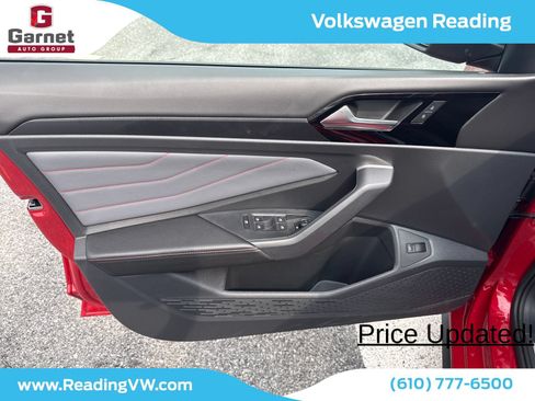 Used 2026 Volkswagen Jetta GLI Autobahn FWD image 10