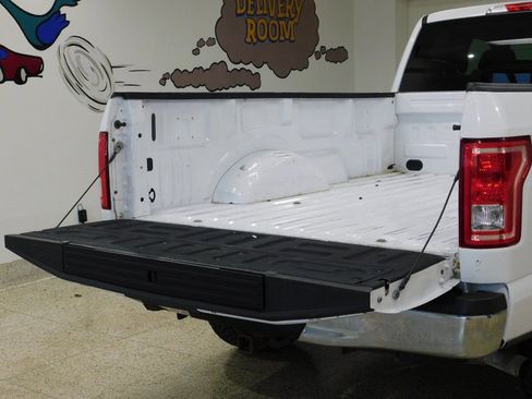 Used 2018 Ford F150 XLT w/ Heavy-Duty Payload Package image 68