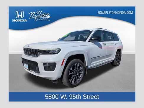 Used 2023 Jeep Grand Cherokee L Overland w/ MOPAR Finishing Package AWD/4WD image 1