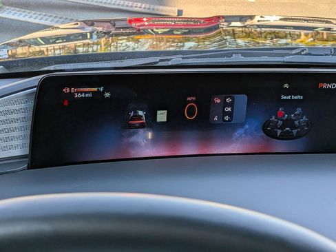 Certified 2025 Lincoln Navigator L Black Label image 34